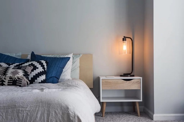 thói quen giúp duy trì nhiệt độ phòng ngủ ổn định
