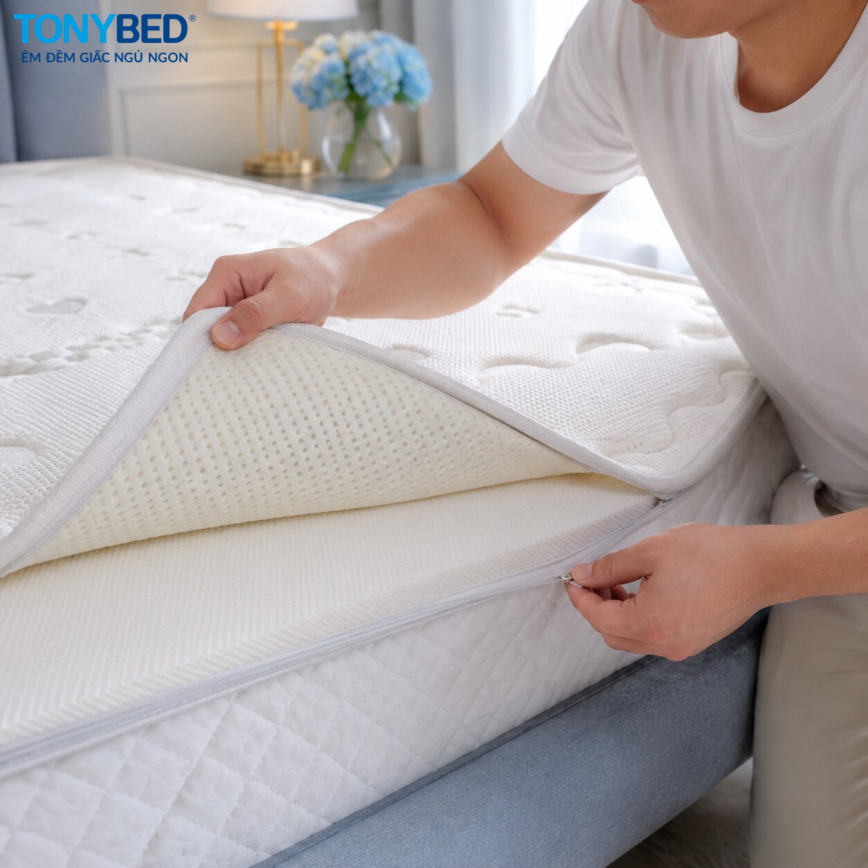 kiểm tra áo bọc nệm topper trước khi giặt