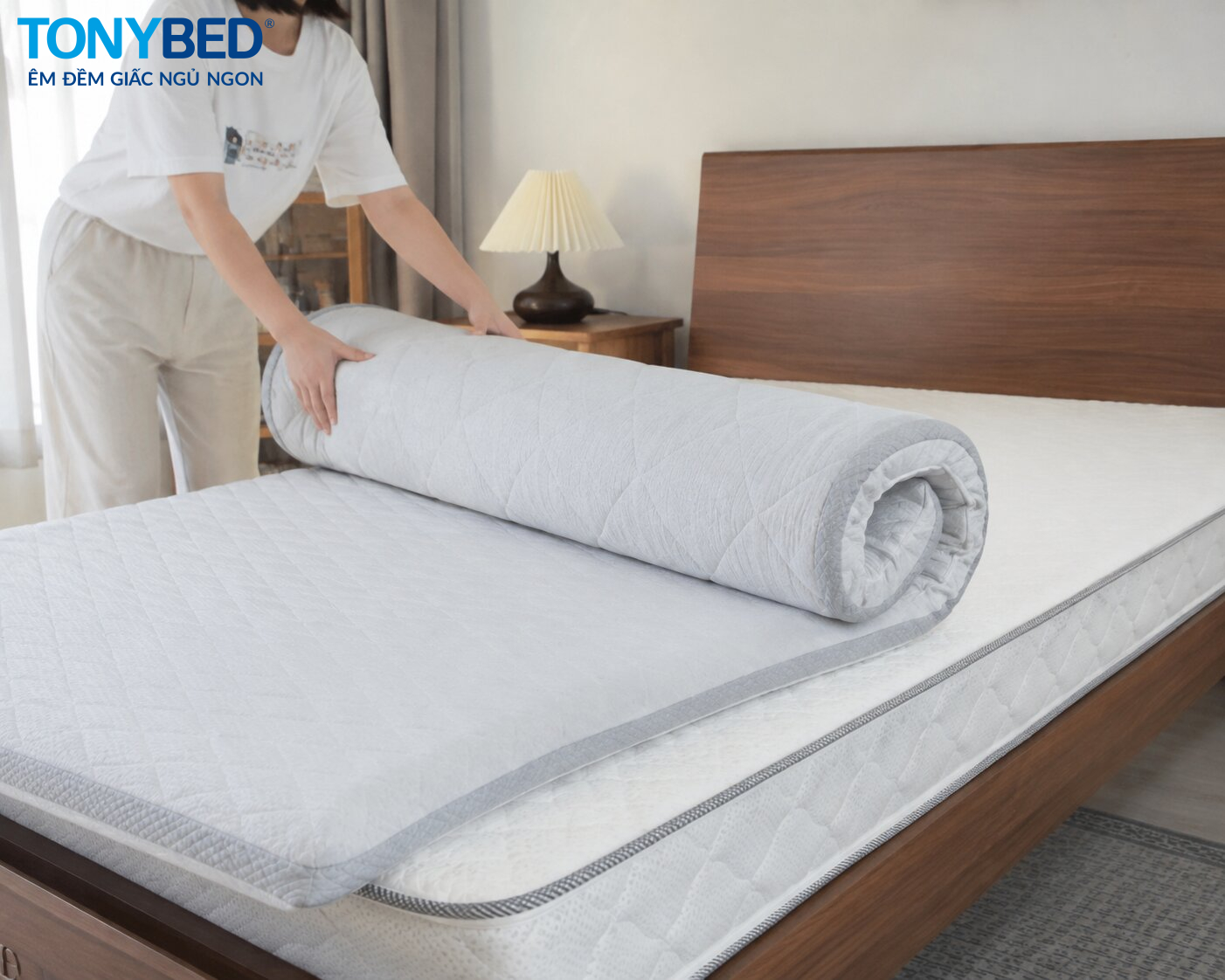 tháo topper khỏi nệm khi không sử dụng