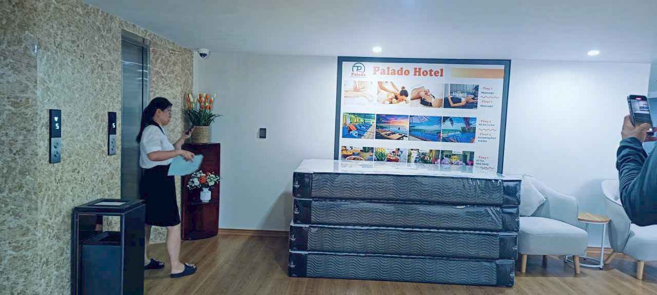 Nệm tập kết bên trong khách sạn