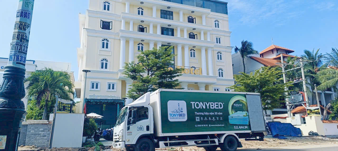 Tonybed bàn giao 20 nệm Five Star cho Palado Hotel Mũi Né